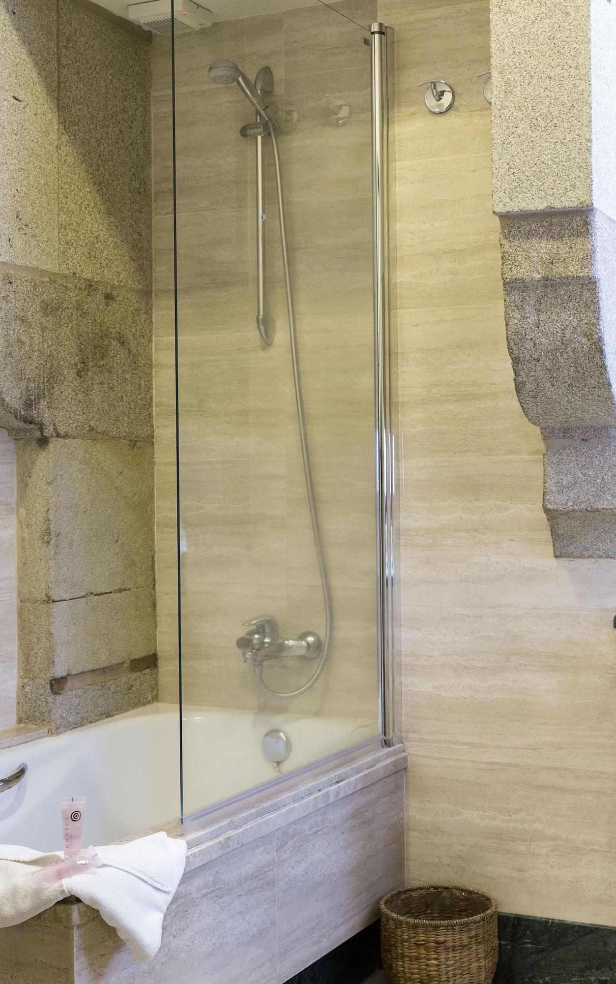 Rua Villar Hotel 3*